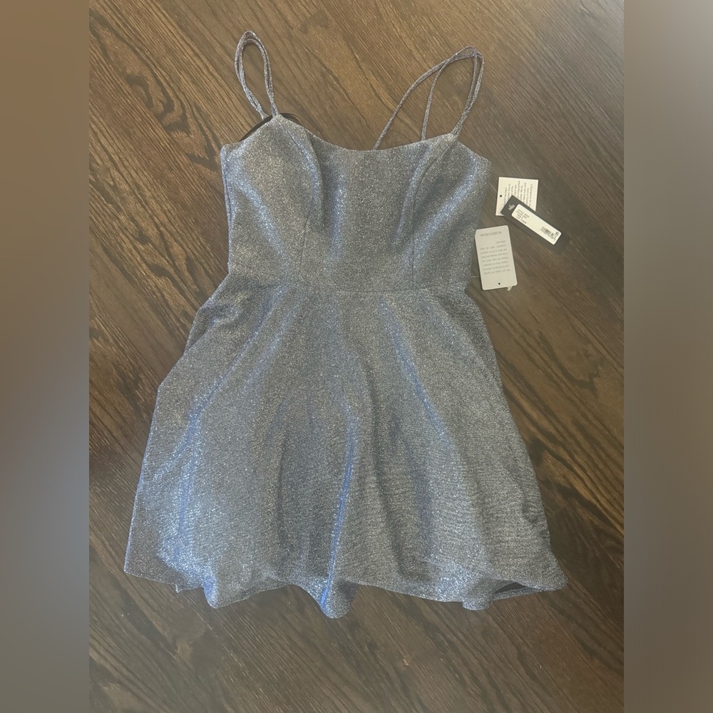 Nordstrom Xscape Sparkly Mini Dress (size 6)